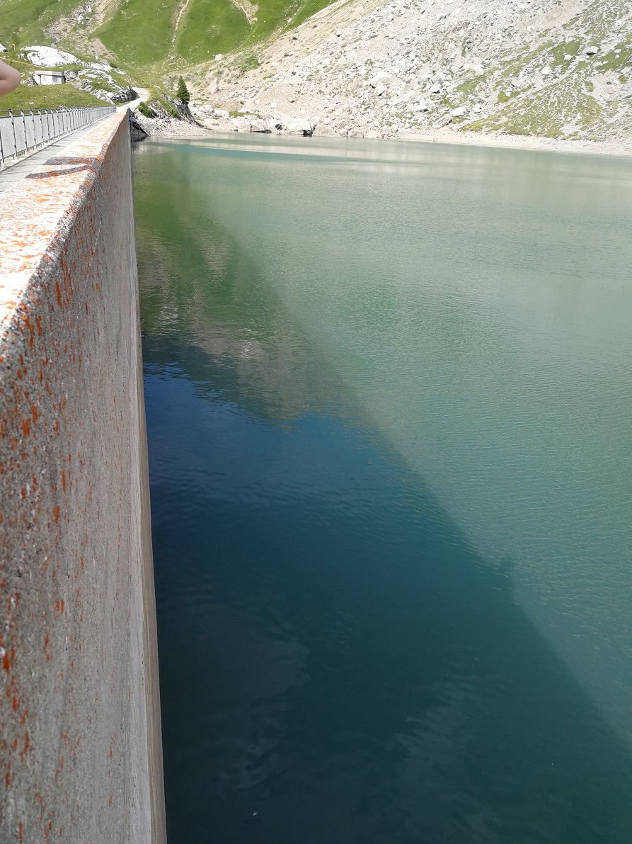 Lac de Sénin / Sanetschsee image 3